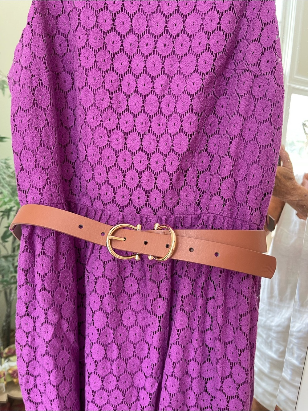 Nicole Miller purple summer dress w Tan Leather Belt size 6.